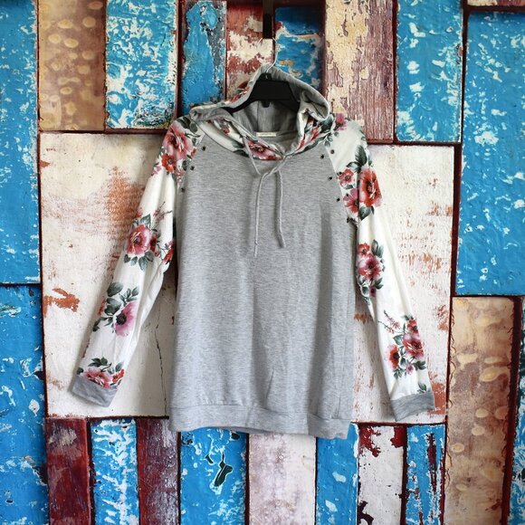 Women's 12PM By Mon Ami Hoodie Floral Sleeve Top Raglan Style LARGE Gray Floral - Picture 1 of 11